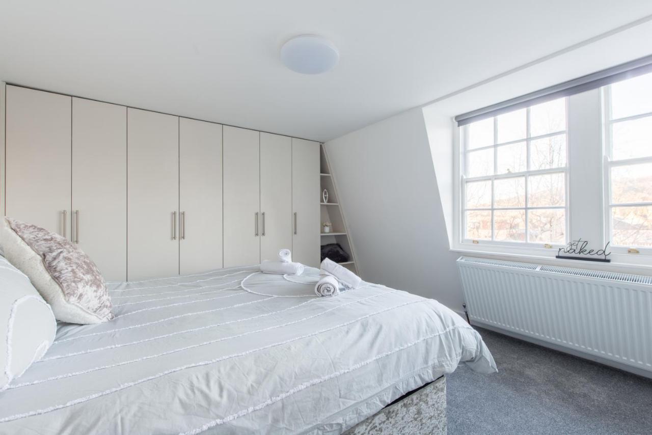 Luxe Maisonette- Parking, 4K Tvs, Leds, Local Snacks And More! Bath Buitenkant foto